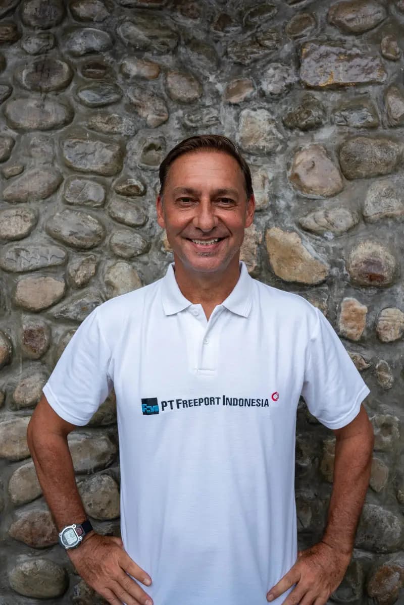 WOLFGANG PIKAL